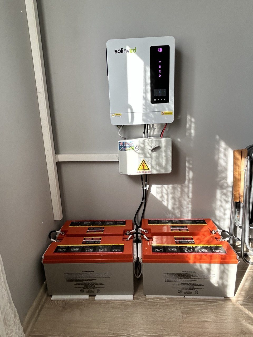 Kemalpaşa'de Bağımsız (Off-Grid) Güneş Enerjisi Sistemi — İzmir Kemalpaşa off-grid güneş enerjisi sistemi fotoğrafı