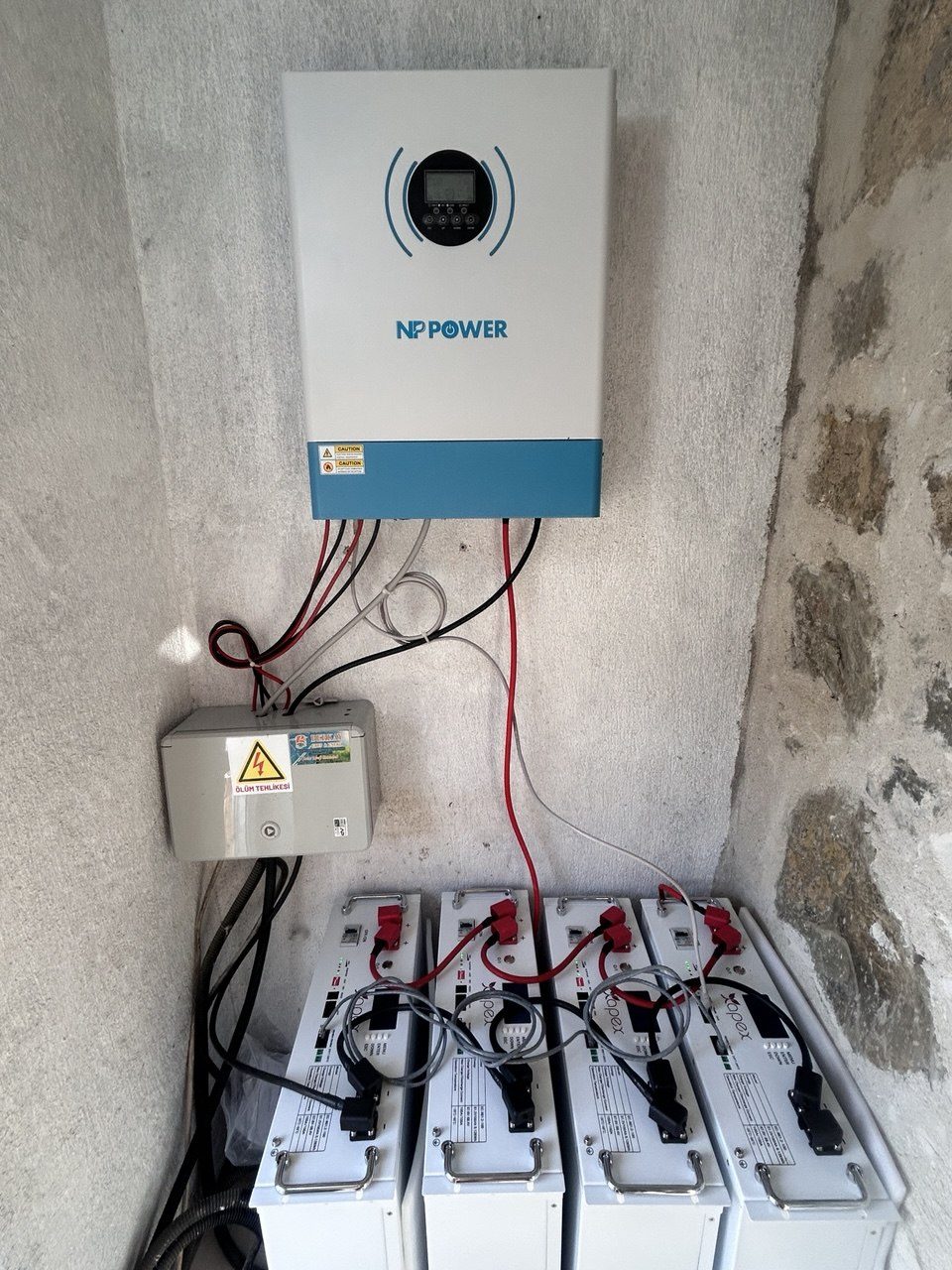 Seydikemer'de Bağımsız (Off-Grid) Güneş Enerjisi Sistemi — Muğla Seydikemer off-grid güneş enerjisi sistemi fotoğrafı