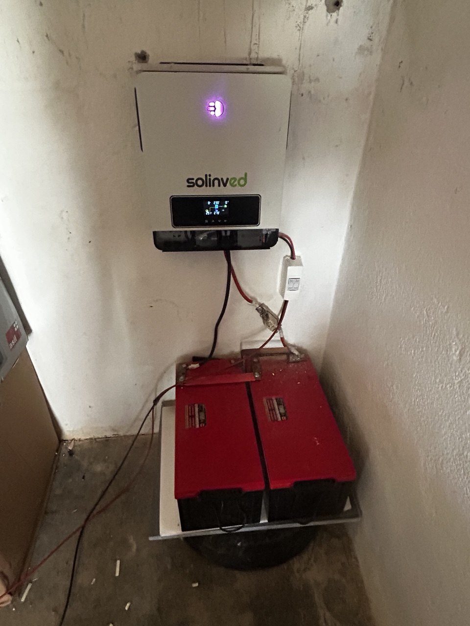 Fethiye'de Bağımsız (Off-Grid) Güneş Enerjisi Sistemi — Muğla Fethiye off-grid güneş enerjisi sistemi fotoğrafı