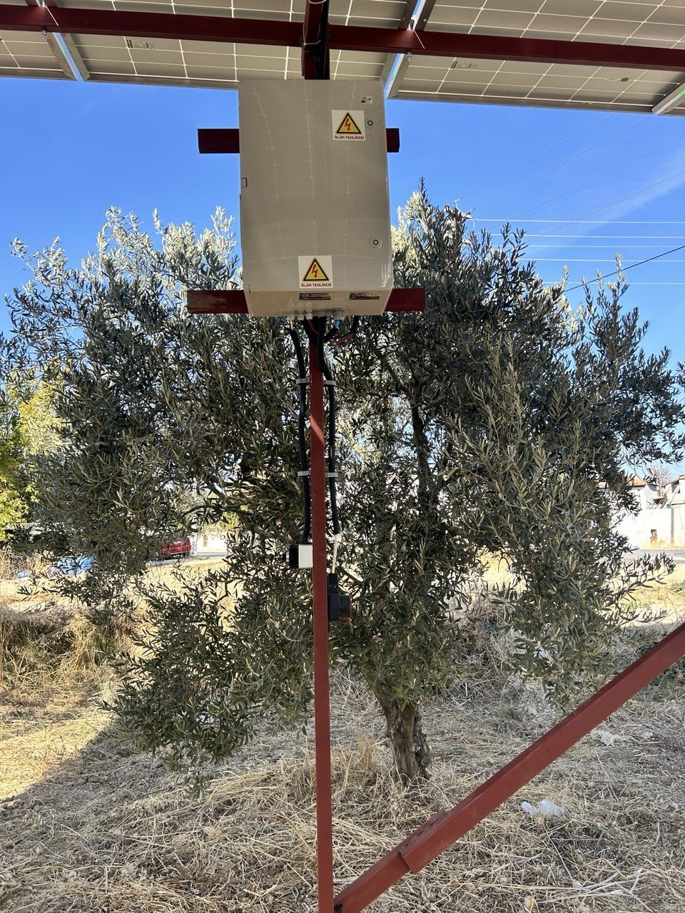 Muradiye'de 3 HP Güneş Enerjili Sulama Sistemi — Manisa Muradiye güneş enerjili sulama sistemi fotoğrafı