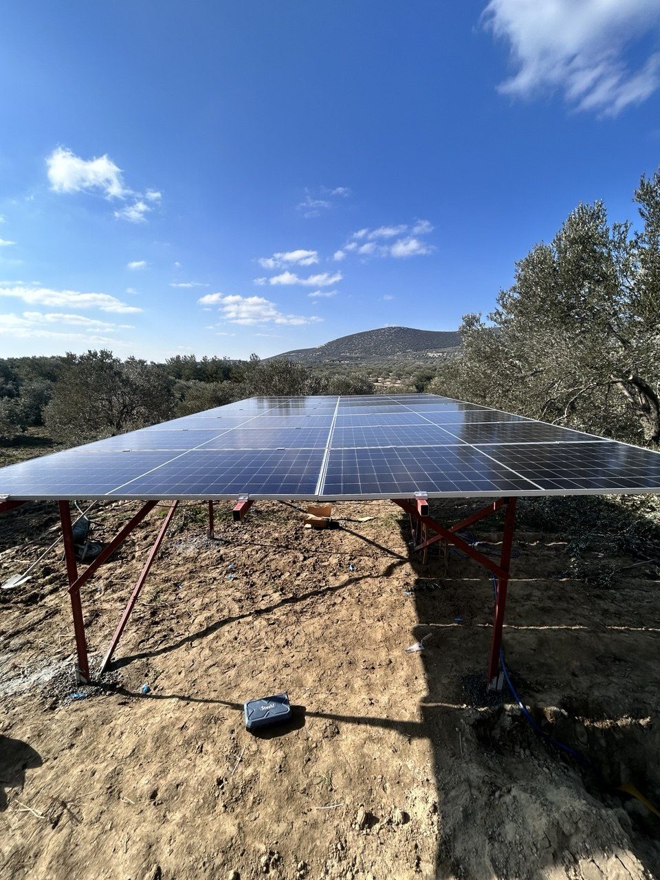 Saruhanlı'de 5.5 HP Güneş Enerjili Sulama Sistemi — Manisa Saruhanlı güneş enerjili sulama sistemi fotoğrafı