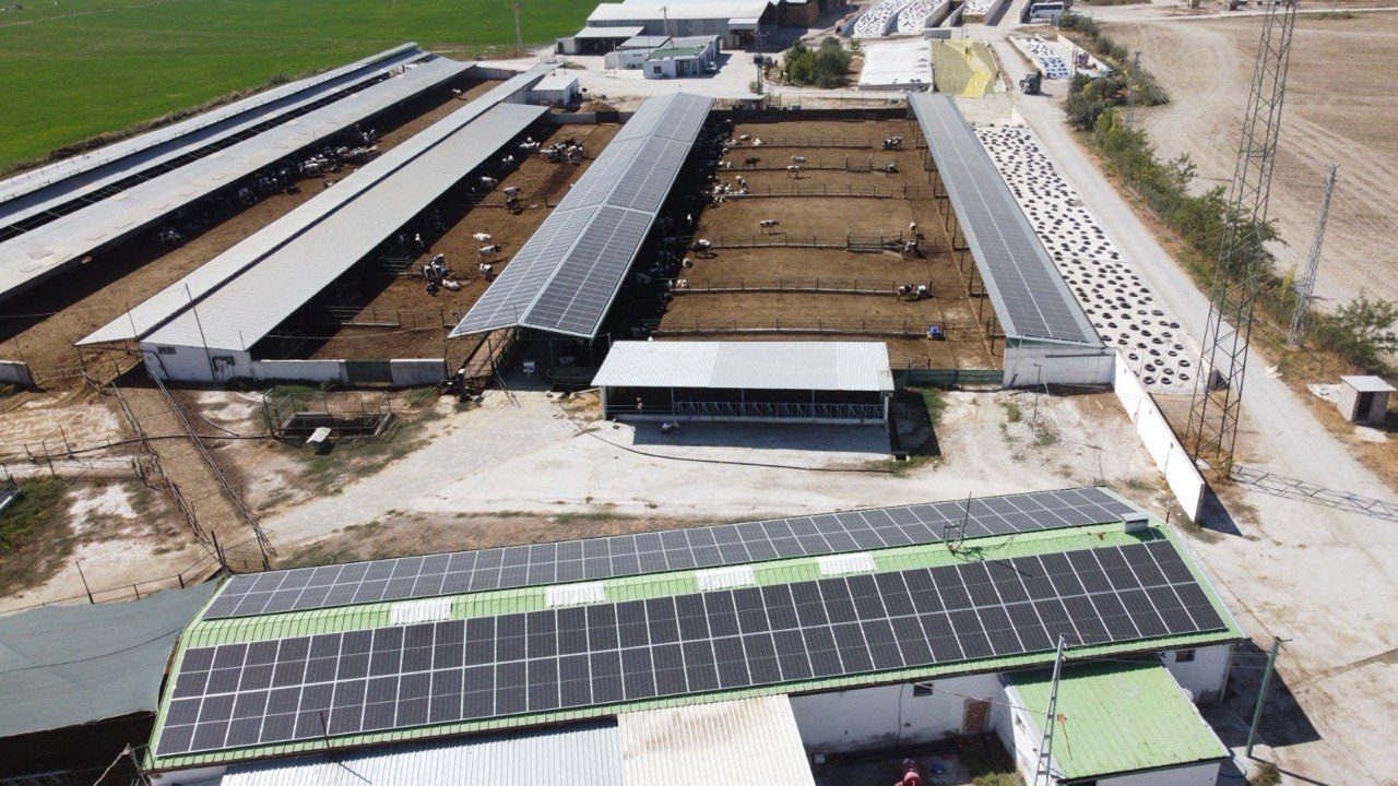 Konya'de 644 kW Şebekeye Bağlı Sistem — Konya Konya güneş enerjisi sistemi fotoğrafı