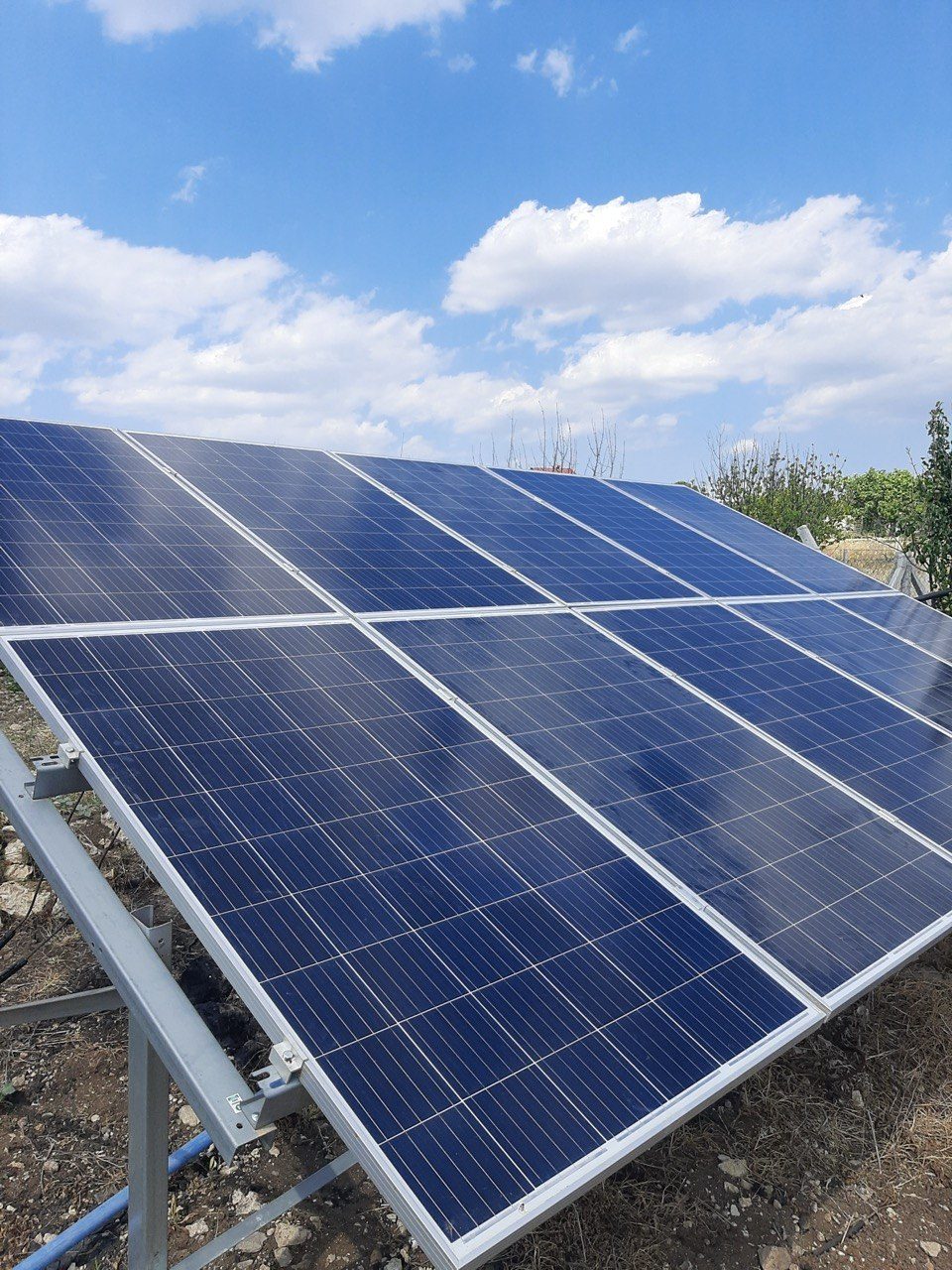 Turgutlu'de Bağımsız (Off-Grid) Güneş Enerjisi Sistemi — Manisa Turgutlu off-grid güneş enerjisi sistemi fotoğrafı